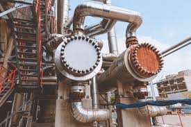 Kondenser temizliği operasyonu devam ederken